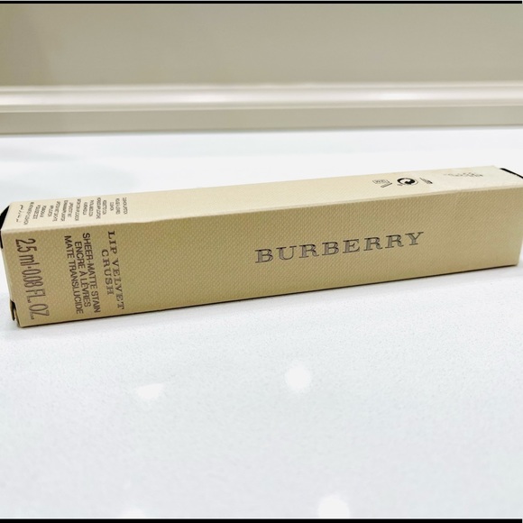 Burberry Lip Velvet NEW IN BOX - Picture 5 of 11